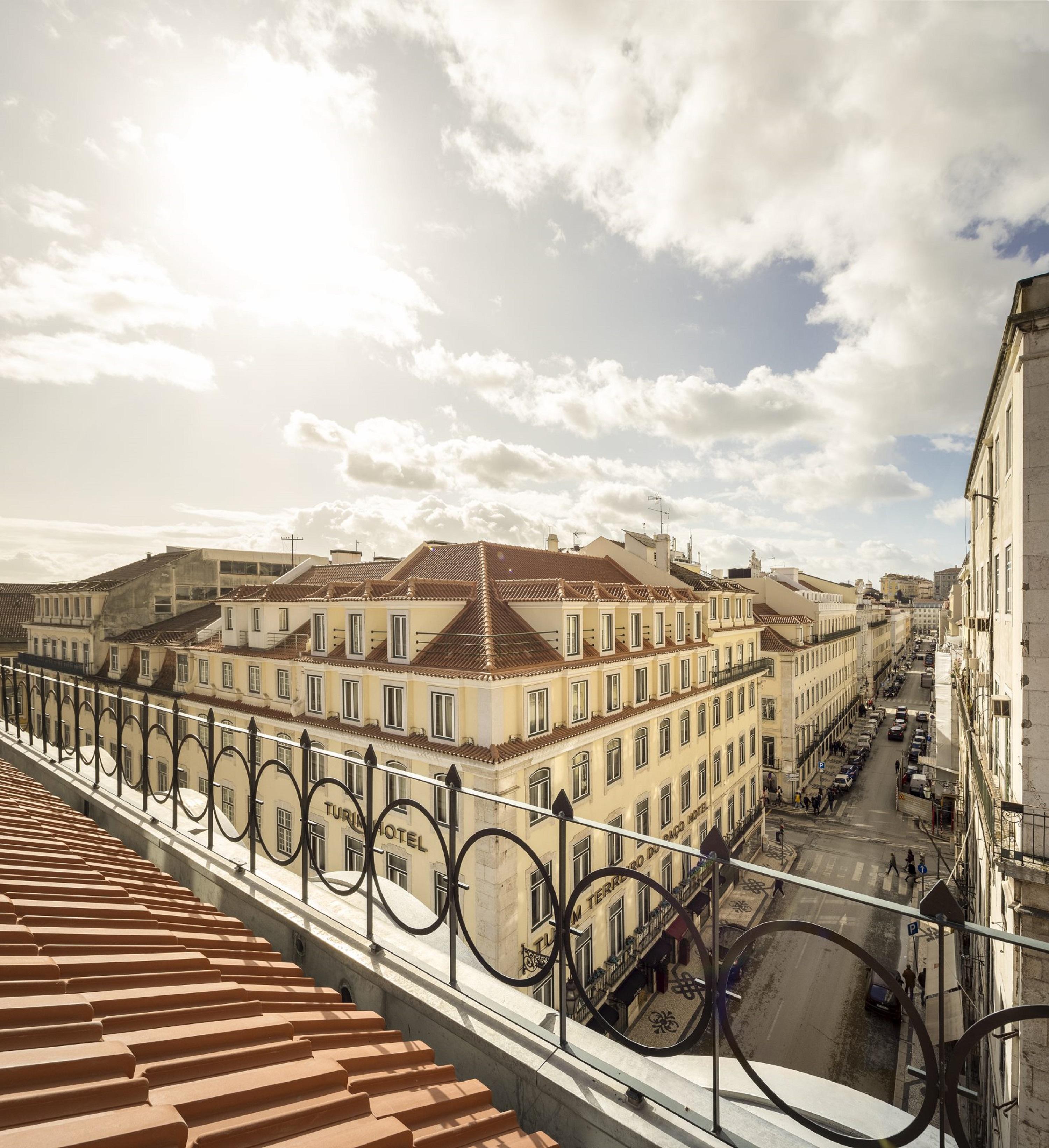 Lisbon Serviced Apartments - Madalena Exterior photo